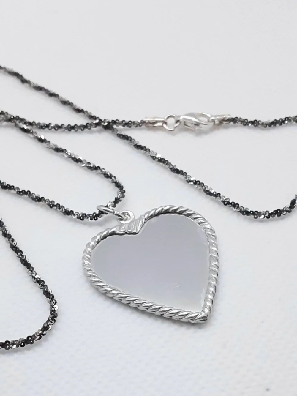 NEW 18 inch 925 oxidized wheat chain and mirrored heart pendant - Picture 2 of 12